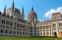 Budynek węgierskiego parlamentu w budapeszcie