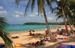 Which is better Phuket or Koh Chang?