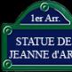 Jeanne d'Arc in Paris.  Kirche von Jeanne d'Arc.  Gebäude rund um ein historisches Denkmal